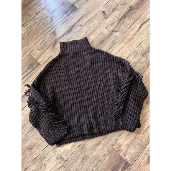 #269 NWT Express size small dark Brown chunky knit sweater with fringe - Picture 1 of 4